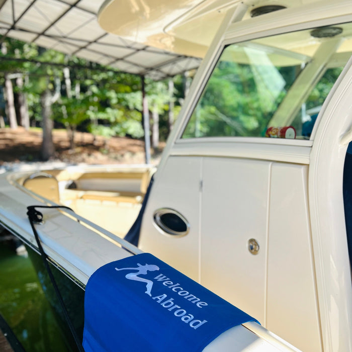 gunwale boarding mat on a boat